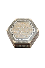ANTIQUE BOX